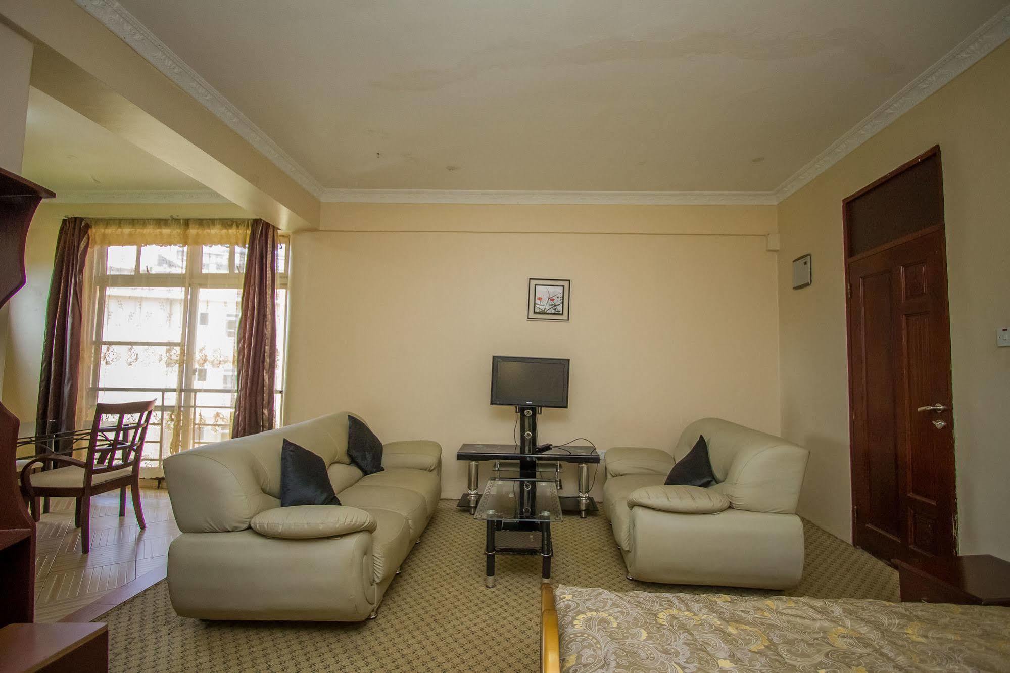 Grand Global Hotel Kampala Zewnętrze zdjęcie