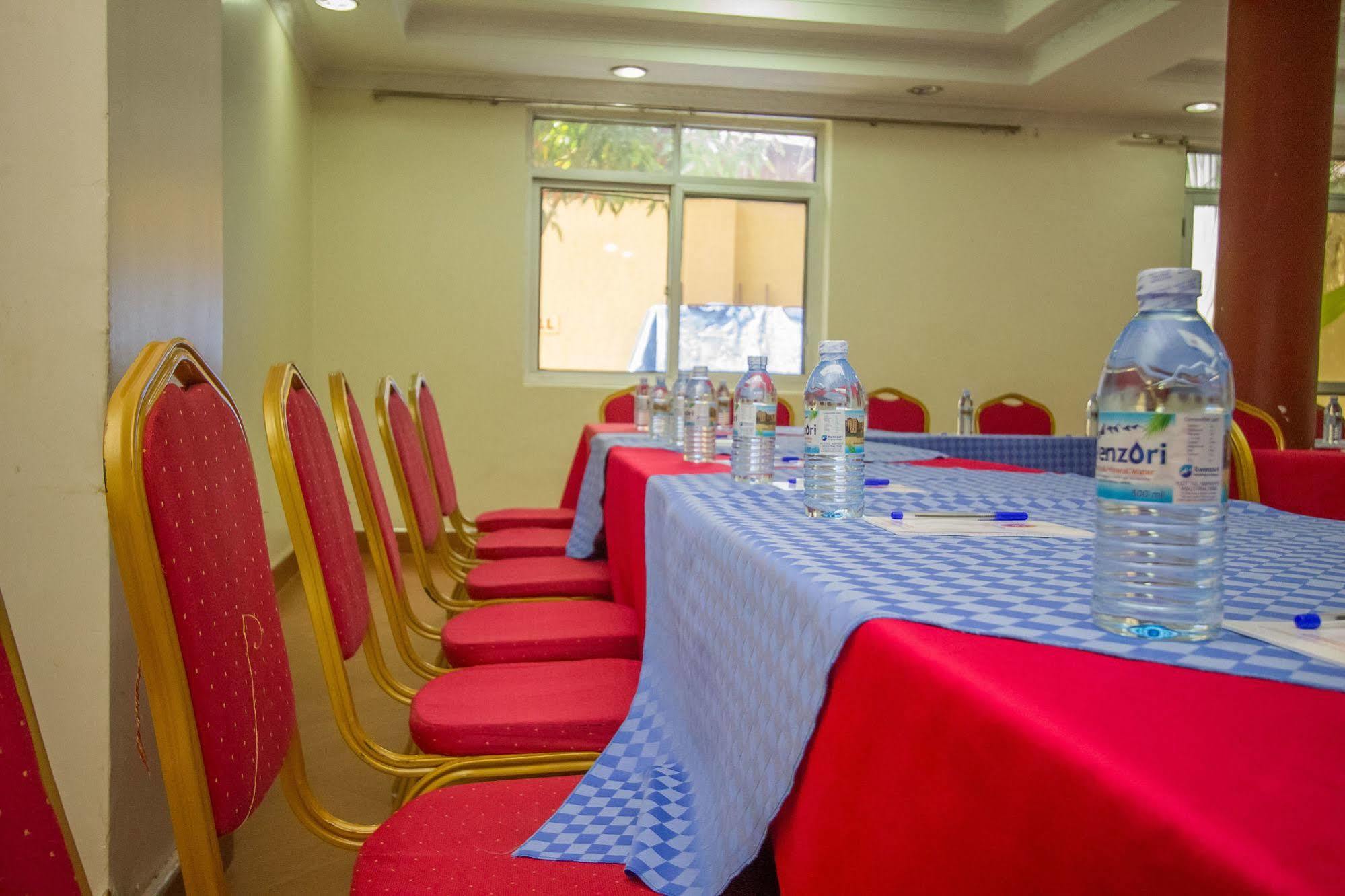 Grand Global Hotel Kampala Zewnętrze zdjęcie