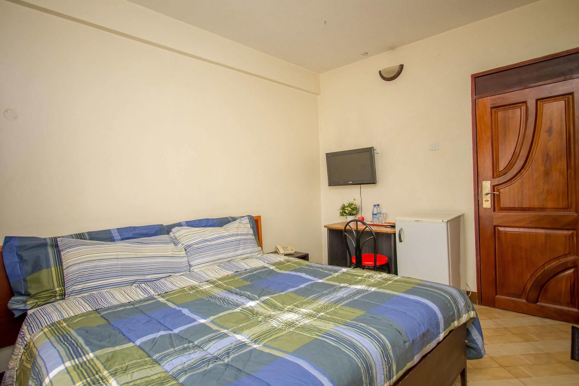 Grand Global Hotel Kampala Zewnętrze zdjęcie