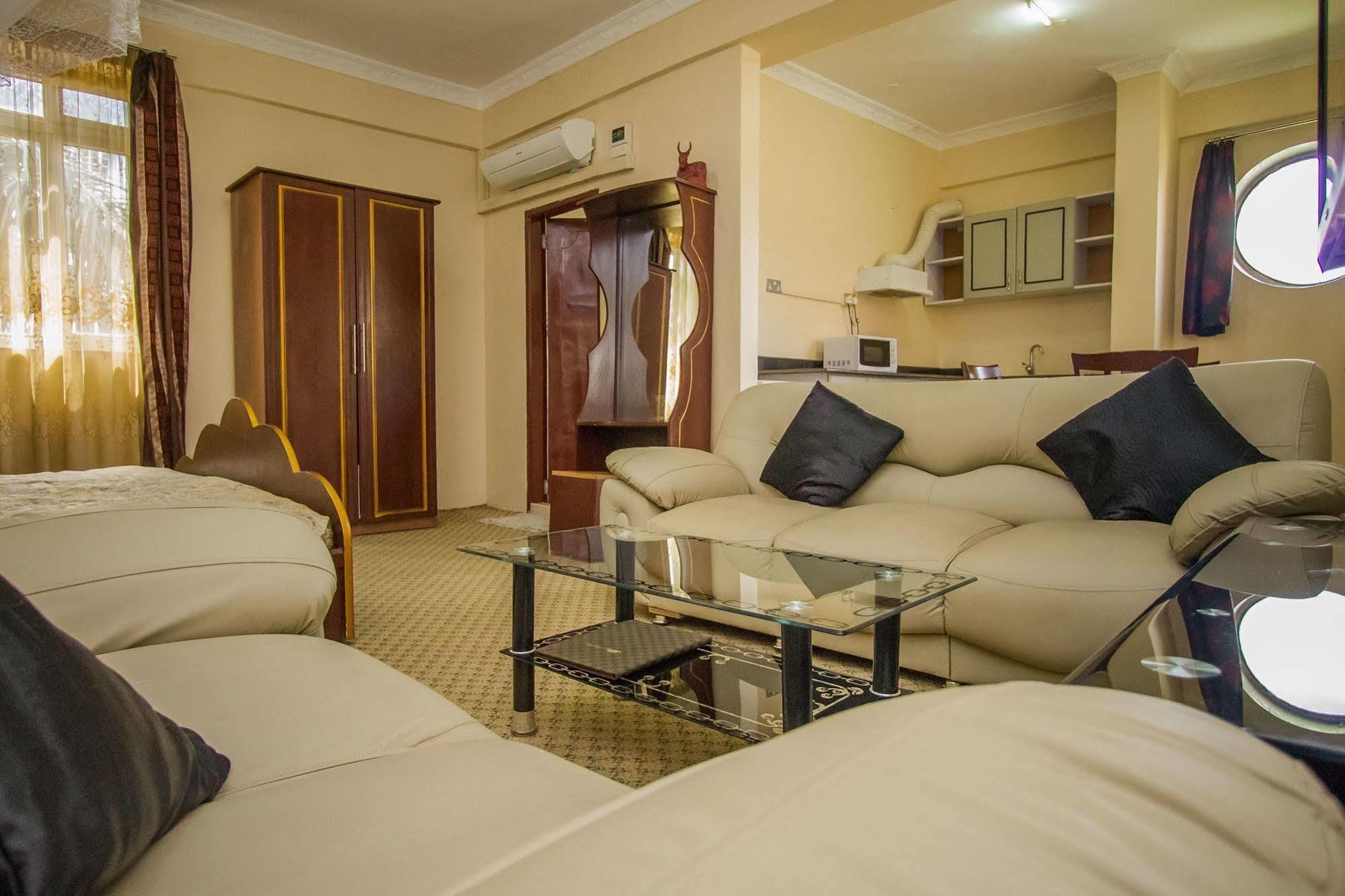 Grand Global Hotel Kampala Zewnętrze zdjęcie