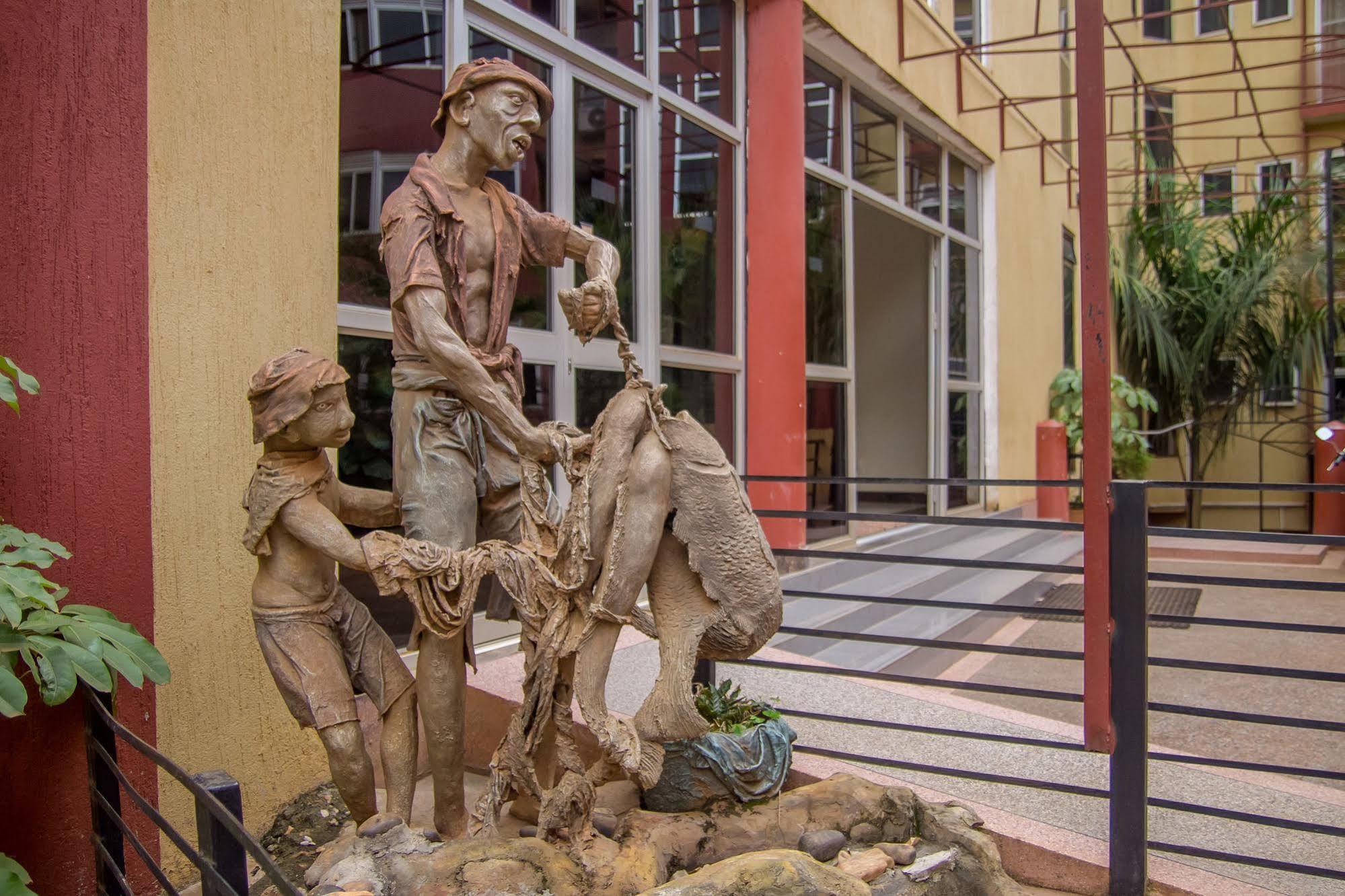 Grand Global Hotel Kampala Zewnętrze zdjęcie