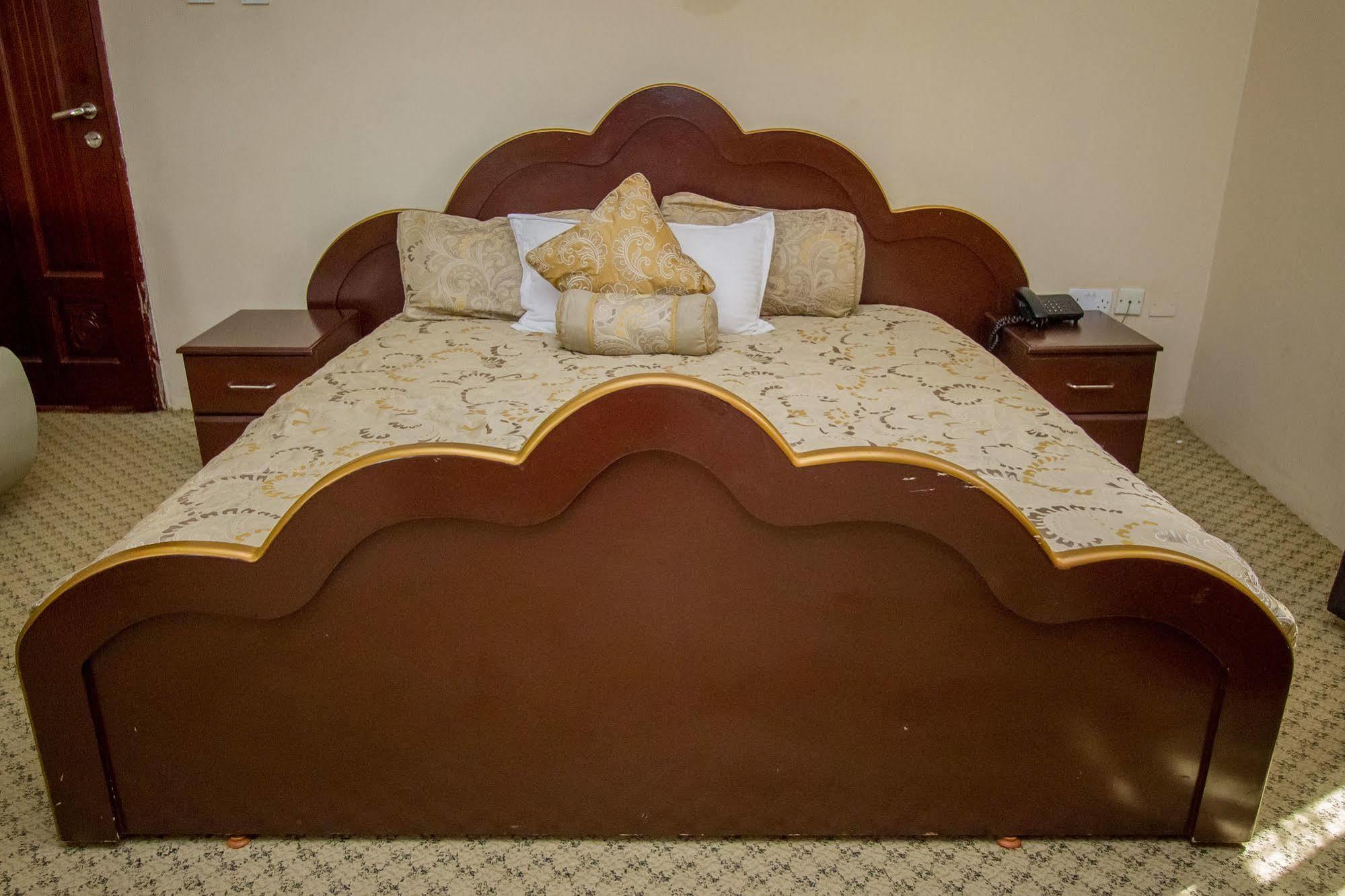 Grand Global Hotel Kampala Zewnętrze zdjęcie